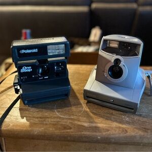 Bundle of 2 Polaroid Cameras! OneStep Instant Camera and Spectra 1200FF Camera